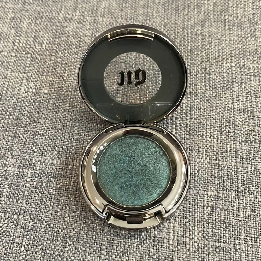 LOADED Urban Decay Eyeshadow